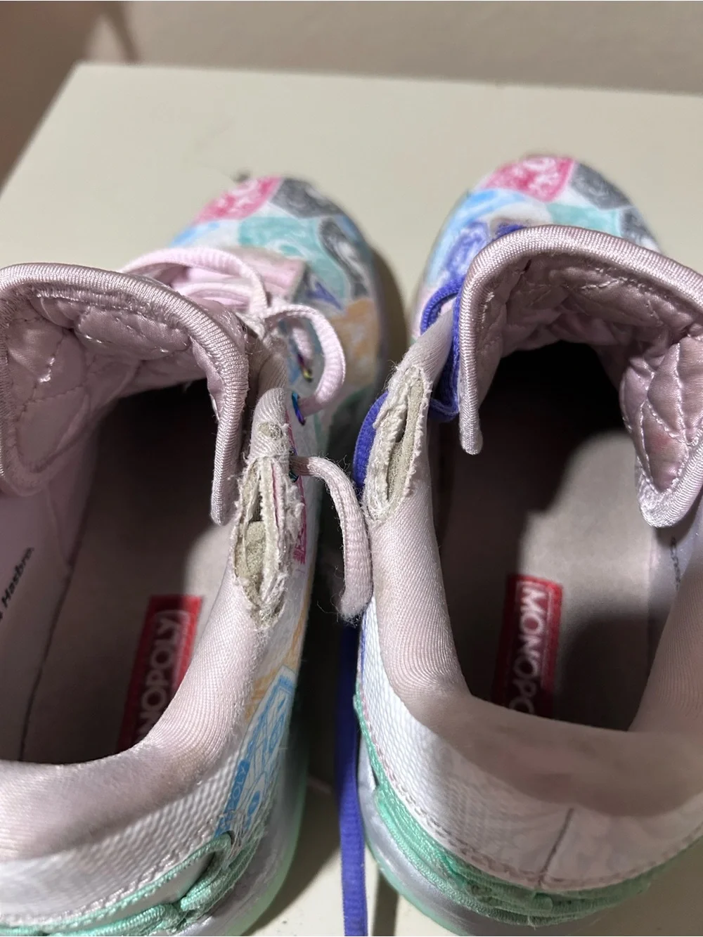 Kids Nike Monopoly sneakers GUC y4.5
